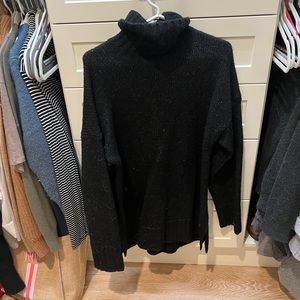 Everlane turtleneck